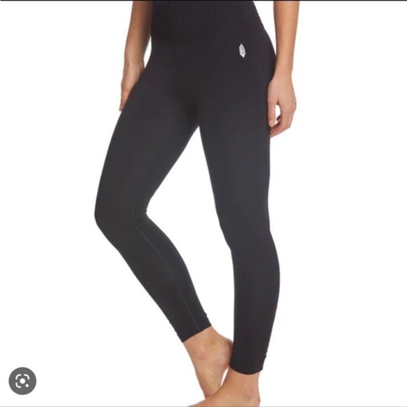 Free People Movement Smock It To Me Leggings in Black Size Small - Picture 1 of 10